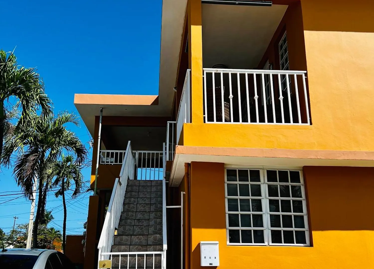 Bluebreeze - Cozy Apartment Near Airport San Juan